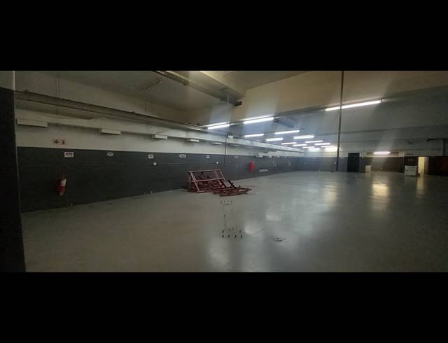 1,000M² OFFICE TO LET IN BRYANSTON
